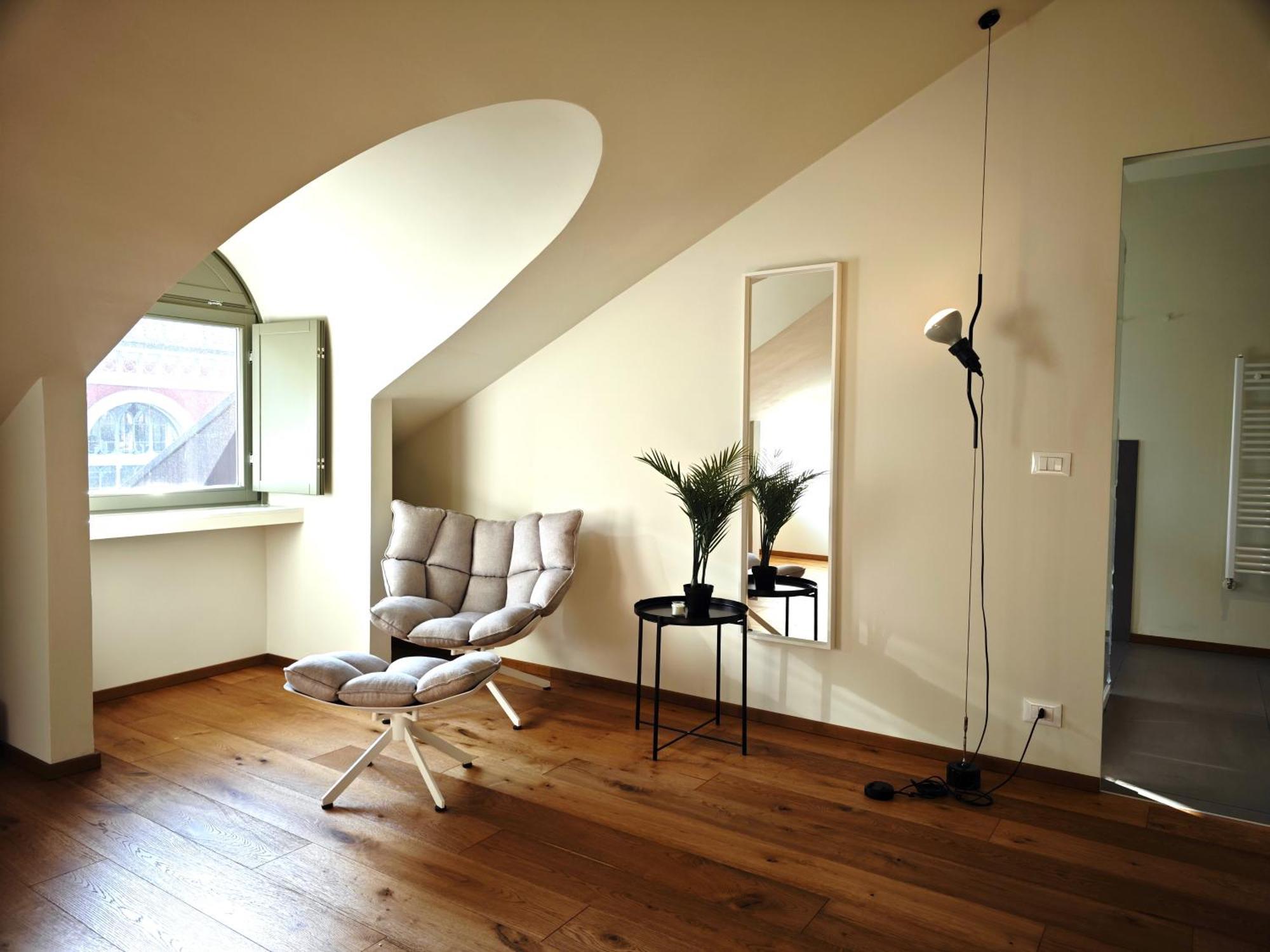 Hostdomus - Lagrange Luxury Apartment Turin Exterior foto
